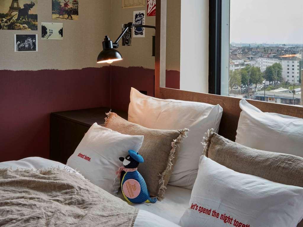 25Hours Hotel Das Tour Ντίσελντορφ Δωμάτιο φωτογραφία